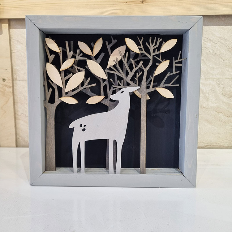 تابلو دکوری چوبی گوزن سفید