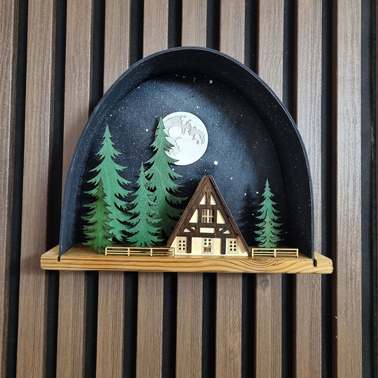 تابلو دکوری چوبی شب جنگل سوییسی