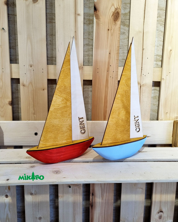 دکوری چوبی قایق بادبانی مینیمال