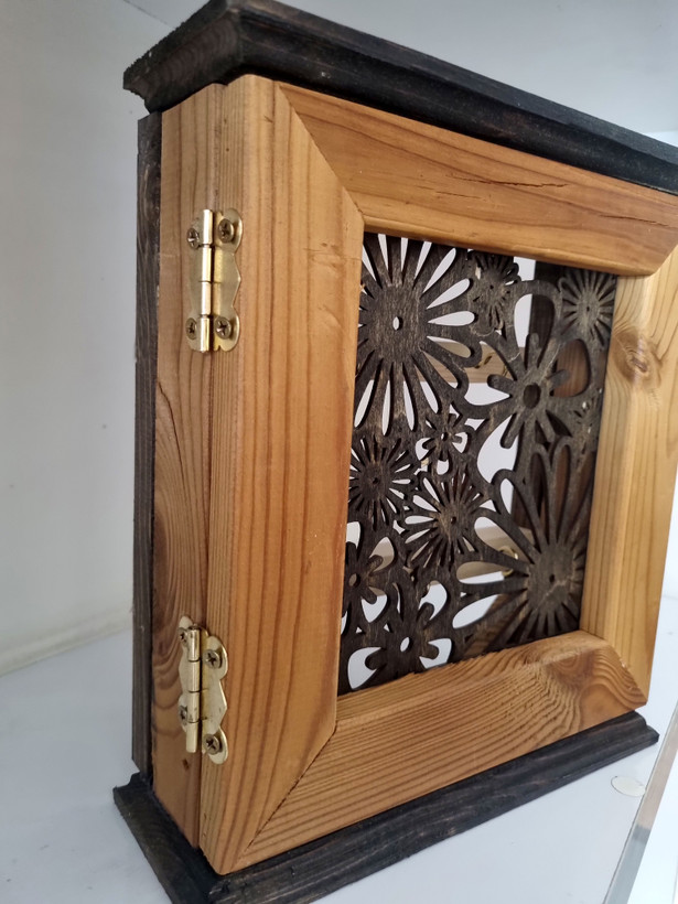 باکس چوبی جاکلیدی درب دار